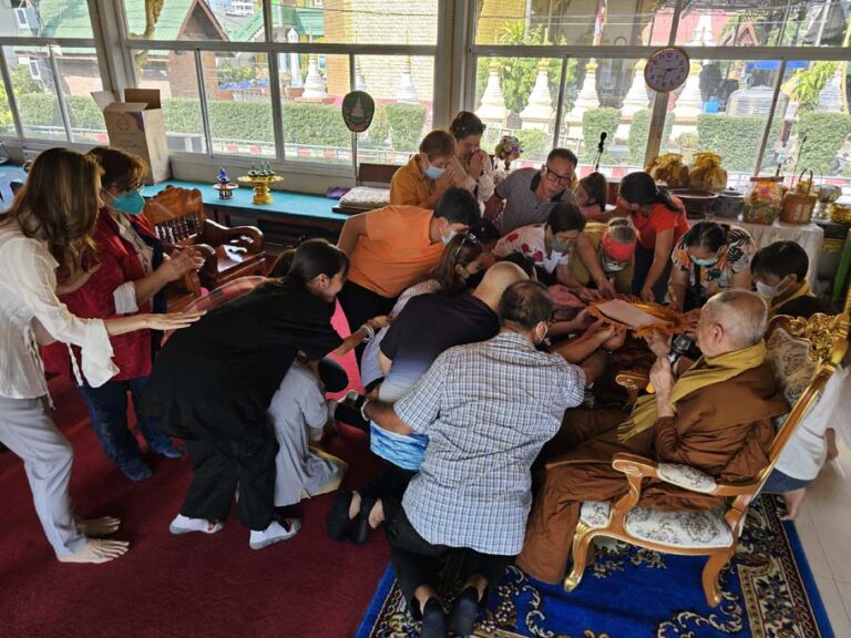 บรรยากาศกิจกรรมไถ่ชีวิตโค-กระบือ จำนวน 73 ชีวิต ประจำเดือนมกราคม 2567 ในวันอาทิตย์ที่ 21 มกราคม 2567 เวลา 14.00 น. ณ วัดลุ่มเจริญศรัทธา ถนนจันทน์ 42 แขวงยานนาวา เขตสาทร กรุงเทพมหานคร