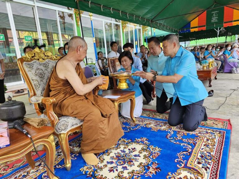 บรรยากาศกิจกรรมไถ่ชีวิตโค-กระบือ จำนวน 116 ชีวิต เนื่องในโอกาสวันเฉลิมพระชนมพรรษา สมเด็จพระนางเจ้าสิริกิติ์ พระบรมราชินีนาถ พระบรมราชชนนีพันปีหลวง